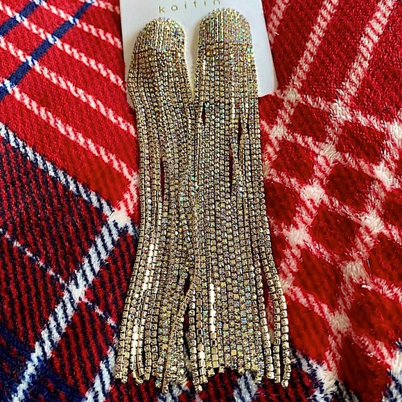 GOLD PLATED OVERSIZED TASSEL EARRINGS - Picture 4 of 7